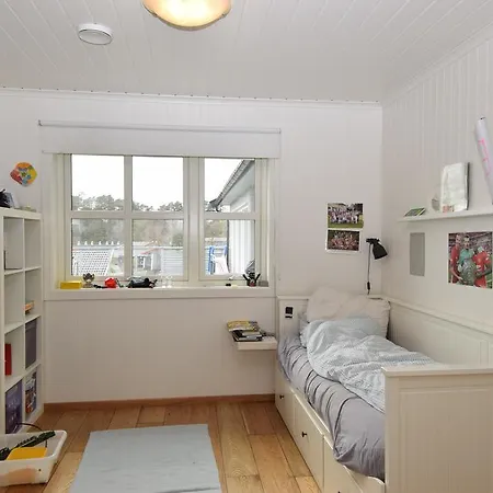 Solferie Home- Bordalssvingen Holiday home
