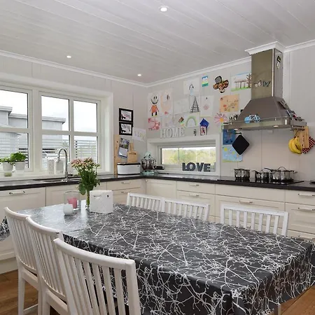 Solferie Home- Bordalssvingen